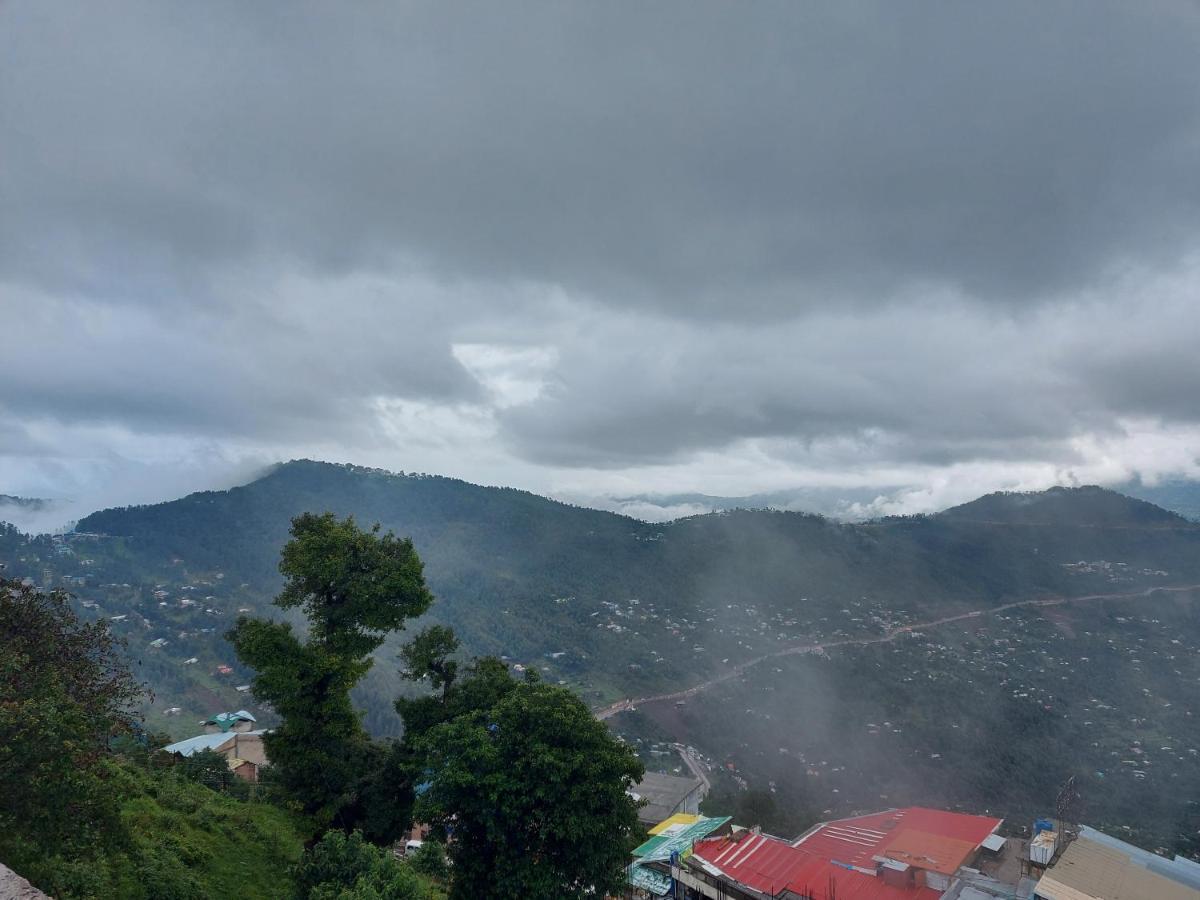 Hotel Shahrukh Heights Murree Zewnętrze zdjęcie